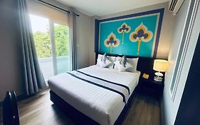 Sawasdee Hotel @ Sukhumvit Soi 8